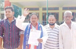 ప్రజా సమస్యలు పరిష్కరించాలని ధర్నా