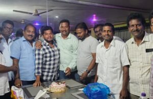 చట్టా పట్టాలేసుకొని తిరుగుతున్న టిడిపి, వైసిపి కౌన్సిలర్లు : విస్తుపోతున్న తెలుగుదేశం కార్యకర్తలు