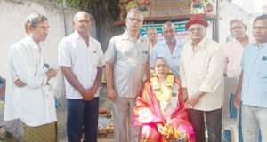 శాస్త్రవేత్త మురళీ వరప్రసాద్కు సన్మానం