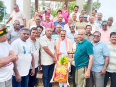 అన్నదానంకు బియ్యం బహుకరణ