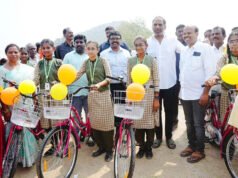 పాఠశాలల్లో మౌలిక వసతులు అభివృద్ధి