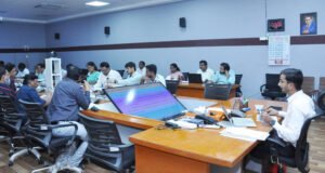 పరిశ్రమల స్థాపనకు అనుమతులు వేగవంతం : కలెక్టర్