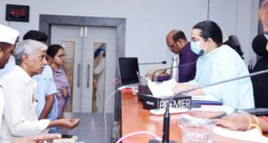 గడువులోగా అర్జీలు పరిష్కరించాలి : సంయుక్త కలెక్టర్ భావన వశిష్ట