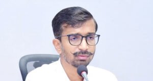 రైతులకు అందుబాటులో యూరియా : కలెక్టర్ డాక్టర్ వి వినోద్ కుమార్