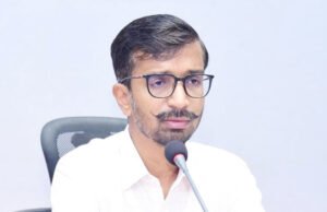 రైతులకు అందుబాటులో యూరియా : కలెక్టర్ డాక్టర్ వి వినోద్ కుమార్