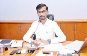 నడవలేని వారు పిజిఆర్ఎస్కు రావద్దు