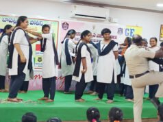 శ్రీగౌతమిలో విద్యార్ధినులకు ఆత్మరక్షణ విద్య శిక్షణ