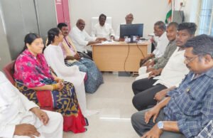 లక్ష్మినరసింహస్వామి ఆలయంలో కొబ్బరికాయల వేలం