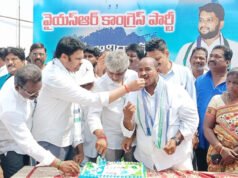 ఇఫ్తార్ విందుకు హాజరైన ‘కరణం’