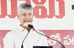 రైతులతో రైతుబిడ్డగా…