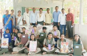 విద్యార్ధులకు వ్యాసరచన పోటీలు