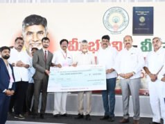 స్వ గ్రామ అభివృద్ధికి రూ.కోటి విరాళం