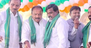 హైకోర్టు న్యాయవాదుల హర్షం