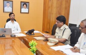 రోడ్డు ప్రమాద బాధితులకు నష్ట పరిహారం అందజేయాలి